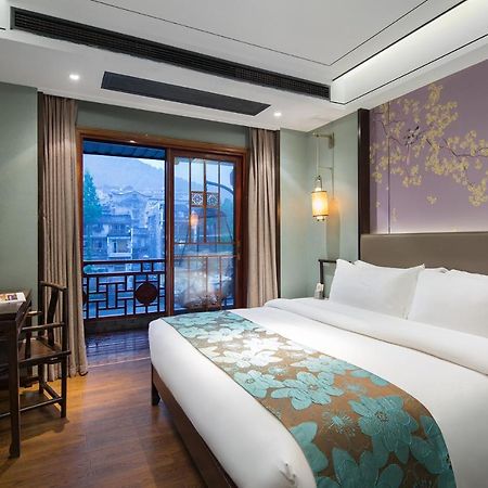 Morninginn, Phoenix Ancient City Tuojiang Fenghuang Exterior foto