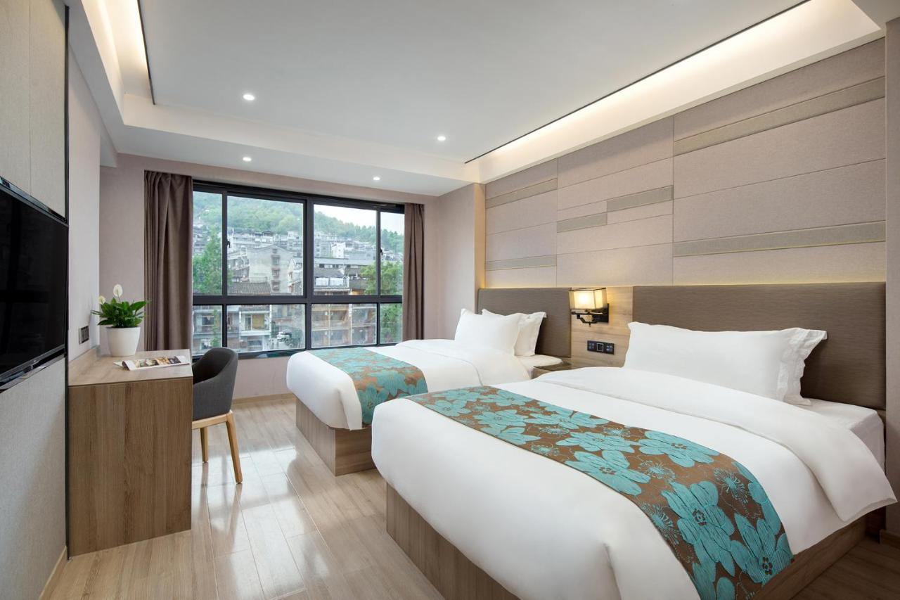 Morninginn, Phoenix Ancient City Tuojiang Fenghuang Exterior foto